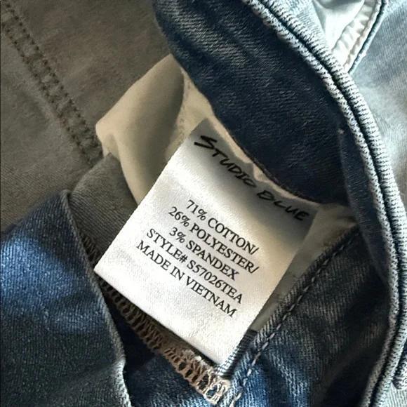 Studio Blue Jeans 31 - Picture 3 of 8